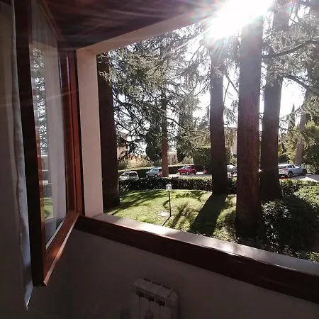 Paola Apartment Gardone Riviera