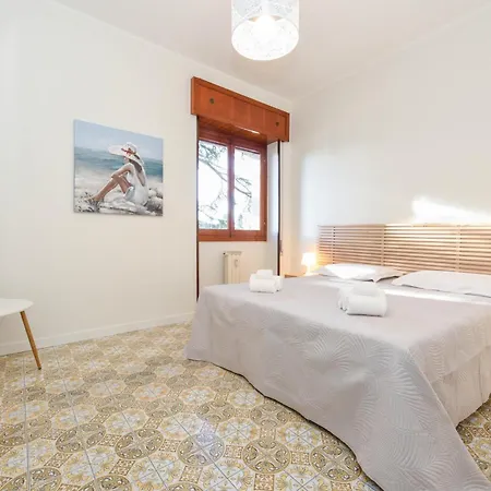 Apartment Paola *